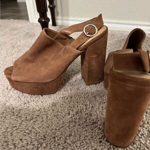 Steve Madden Chunky Suede Heels